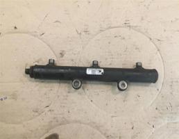 Рампа топливная для Land Rover Range Rover Sport L320 2005-  запчасти бу