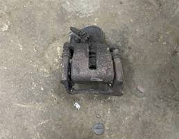 Суппорт задний правый для Volkswagen Passat CC 2012-2017 рестайлинг  запчасти бу