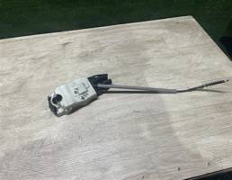 Кронштейн ручки для Skoda Octavia (A7) 2013-2017  запчасти бу