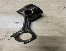 Поршень с шатуном для Audi Q7 (4L)  2005 - 2009  запчасти бу