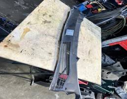 Жабо накладка дворников для Opel Corsa D  запчасти бу