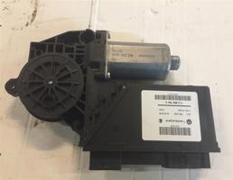 Мотор стеклоподъемника для Volkswagen Touareg 7L 2002-2006  запчасти бу