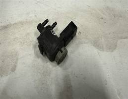 Клапан вакуумный для Volkswagen Touareg 7L 2002-2006  запчасти бу