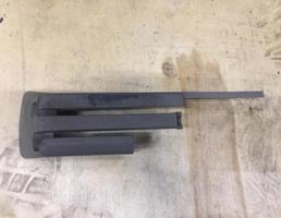 Накладка направляющей сиденья для Audi Q7 (4L)  2005 - 2009  запчасти бу