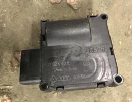Мотор заслонки печки для Audi A6 (C6 4F) 2005-2008  запчасти бу