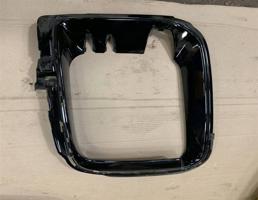 Решетка в бампер левая для Porsche Cayenne III 2018 - >>  запчасти бу