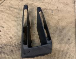 Накладка переднего бампера для Porsche Macan  запчасти бу