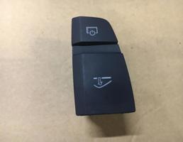 Кнопка открывания бардачка  для Audi Q7 (4L)  2005 - 2009  запчасти бу