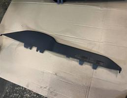 Накладка панели приборов для Mercedes-Benz W204 C-classe 2011-2015 рестайлинг  запчасти бу