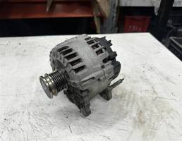 Генератор для Skoda Octavia (A7) 2013-2017  запчасти бу