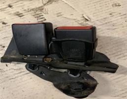 Замок ремня безопасности для Audi A6 (C6 4F) Allroad quattro 2005-2012  запчасти бу