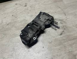 Кронштейн генератора для BMW 5-серия F10/F11 2009>  запчасти бу