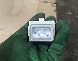 Фонарь подсветки номера для Mercedes-Benz W205 C-classe 2014-2018  запчасти бу