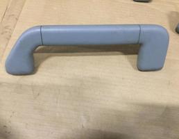 Ручка потолочная для Volkswagen Touareg 7L 2007-2010  запчасти бу