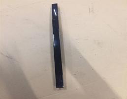 Направляющая стекла двери для Mercedes-Benz W166 GLE 2015-2018  запчасти бу