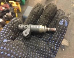 Форсунка бензиновая для BMW 3-серия E90/E91 2005>  запчасти бу