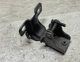 Петля багажника для Land Rover Freelander 2 2007>  запчасти бу