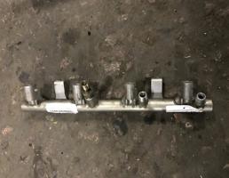 Распределитель топлива для Audi Q7 (4L)  2005 - 2009  запчасти бу