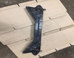 Передняя панель (телевизор) для Mercedes-Benz W219 CLS 2004-2010  запчасти бу