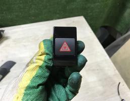 Кнопка аварийной сигнализации для Audi A6 (C7 4G)2011-2014  запчасти бу