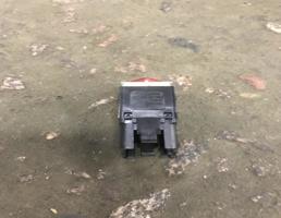 Кнопка аварийной сигнализации для Volkswagen Passat (B6) 2005-2010  запчасти бу