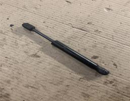 Амортизатор крышки багажника для Porsche Cayenne 955 2002-2007  запчасти бу