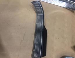 Накладка порога (внутренняя) для Mercedes-Benz W221 S-Klasse S221 2009-2013 рестайлинг  запчасти бу