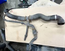 Патрубок системы охлаждения  для Skoda Octavia (A5 1Z-) 2008-2013 рестайлинг  запчасти бу