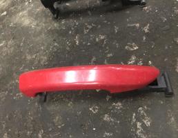 Ручка двери наружная правая для Volkswagen Passat (B6) 2005-2010  запчасти бу