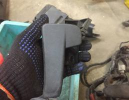 Ручка открывания капота для Volkswagen Jetta 2011-2015  запчасти бу