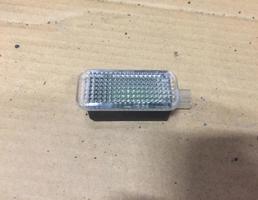 Плафон салонный для Volkswagen Passat CC 2008-2012  запчасти бу