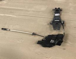 Замок двери задней левой для Land Rover Range Rover Sport L320 2005-  запчасти бу