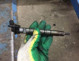 Форсунка дизельная для Audi Q7 (4L)  2005 - 2009  запчасти бу