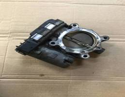 Дроссельная заслонка для Mercedes-Benz W204 C-classe 2011-2015 рестайлинг  запчасти бу