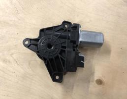 Мотор стеклоподъемника для Mercedes-Benz W166 GLE 2015-2018  запчасти бу