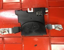 Усилитель антенны для Audi A3 [8P1] 2003-2008  запчасти бу