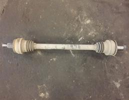 Приводной вал (привод) для Mercedes-Benz W204 C-classe 2011-2015 рестайлинг  запчасти бу