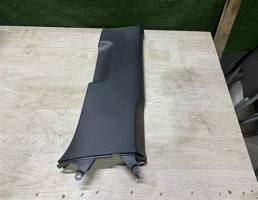 Обшивка стойки для Volkswagen Golf VI 2009-2012  запчасти бу